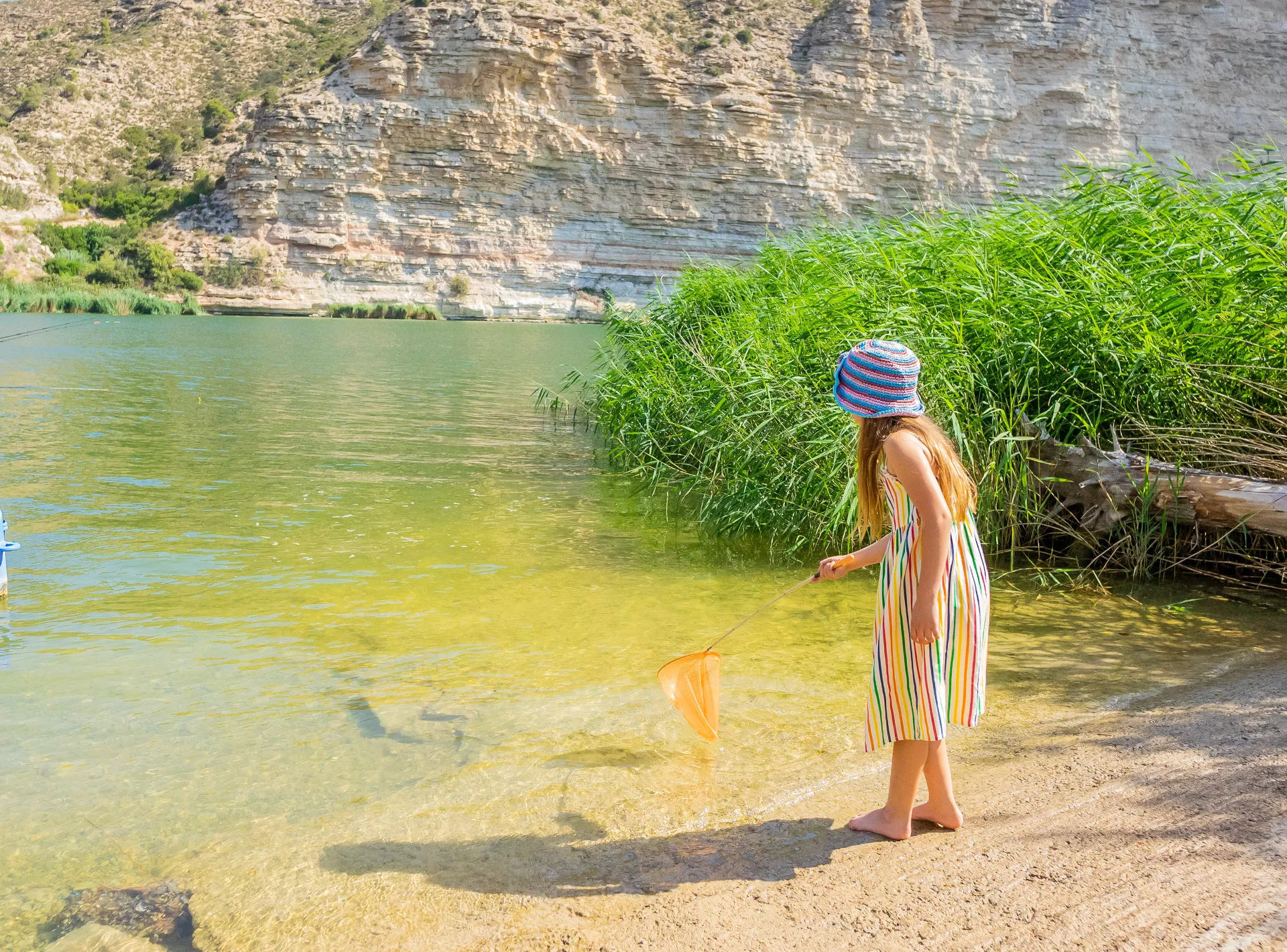 Camping with children in nature and by the river