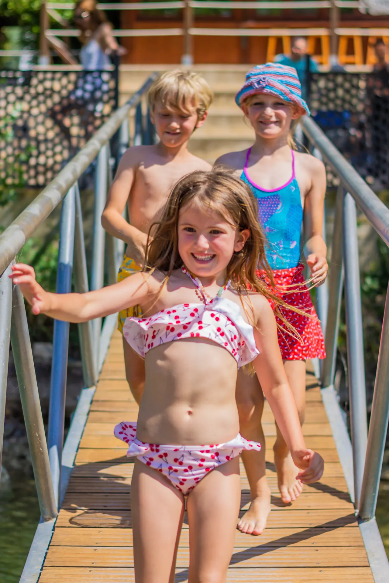 Port Massaluca activities with children bathing