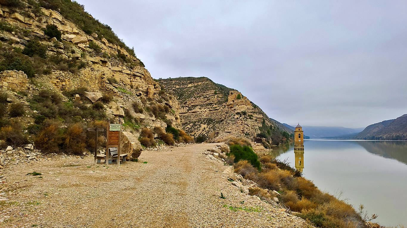 Ruta senderismo ebro Camino experiencial caminos historia viva fayon