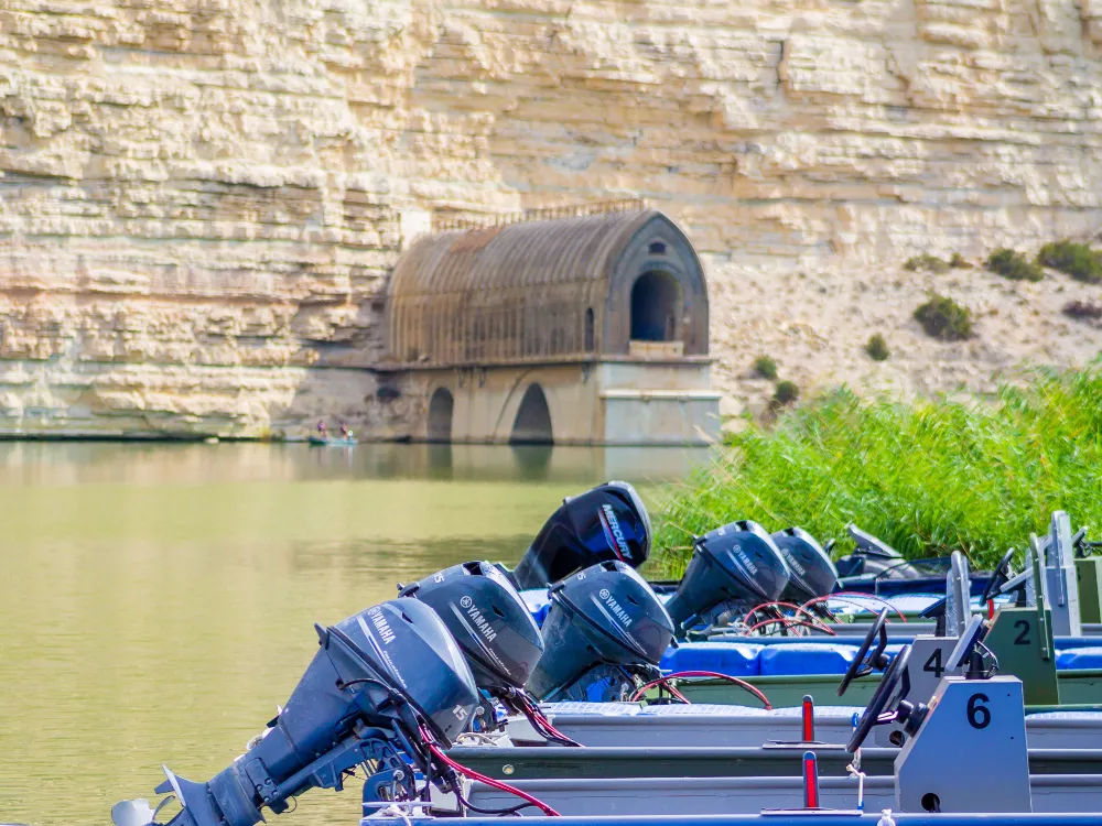 Alquiler barcas pesca en el rio ebro mequinenza Alquiler barcas pesca en el rio ebro mequinenza